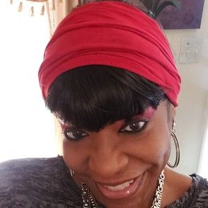 Meet your Posher, Sherry